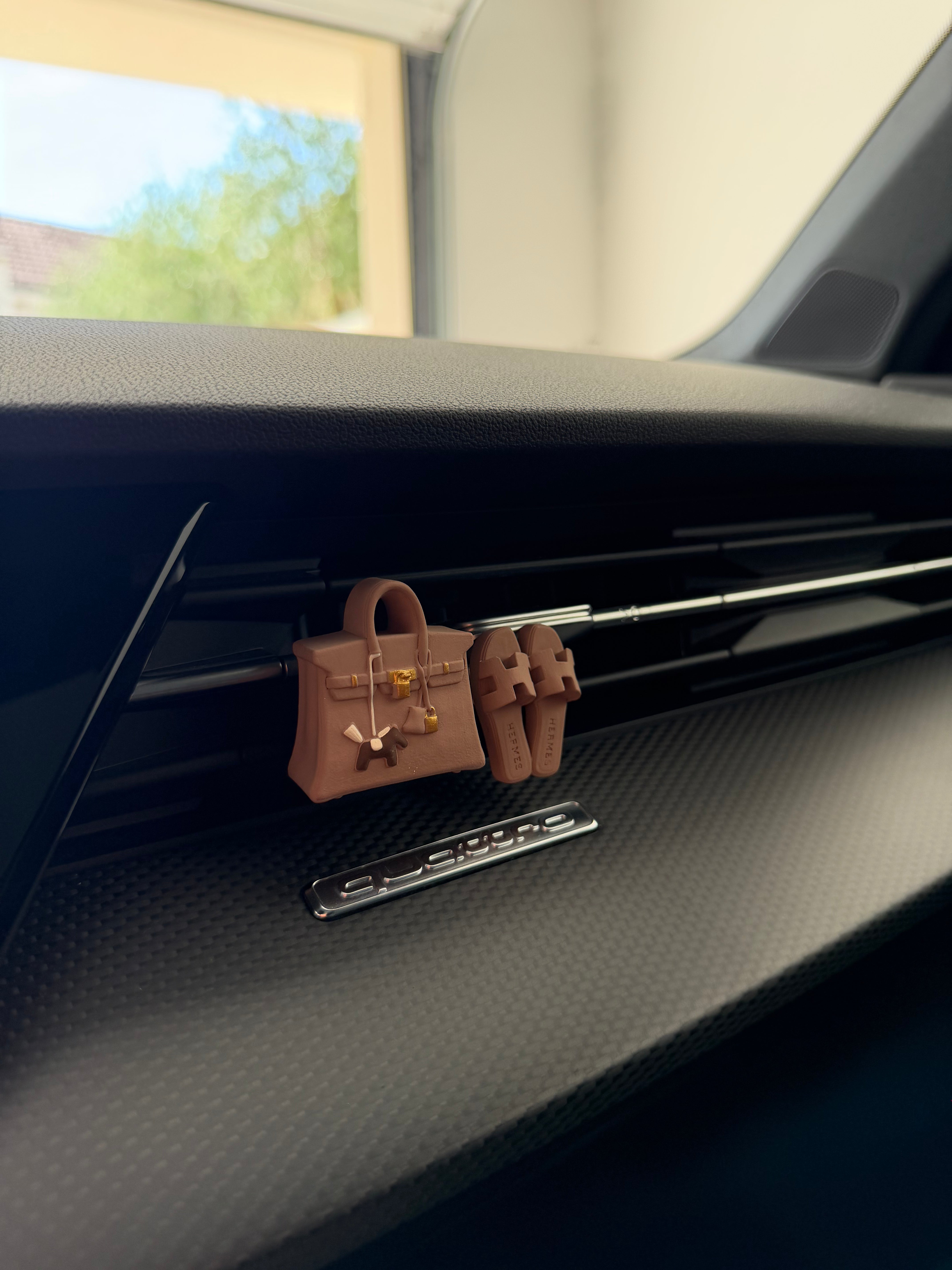 Hermes Cars™ – Diffuseur Parfumé de Luxe